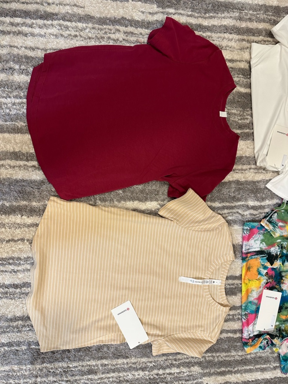 Lululemon bundle - Picture 6 of 7